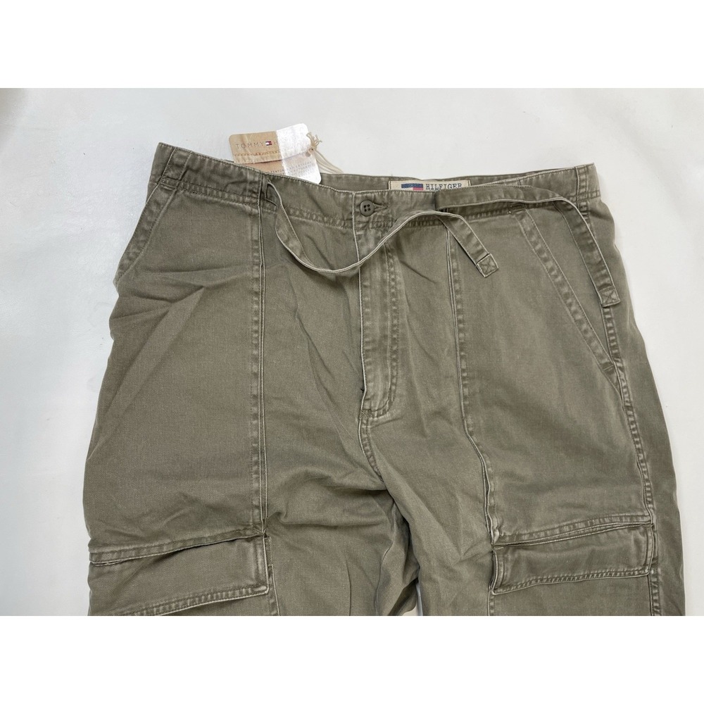 Tommy‎ Hilfiger Military Cargo Pants Destruction Wash Mens Size L Green NWT - Picture 2 of 10